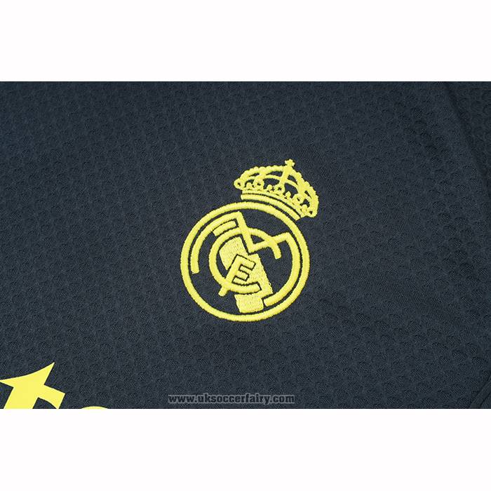 Tracksuit Real Madrid Short Sleeve 2025-2026 Black Yellow - Shorts